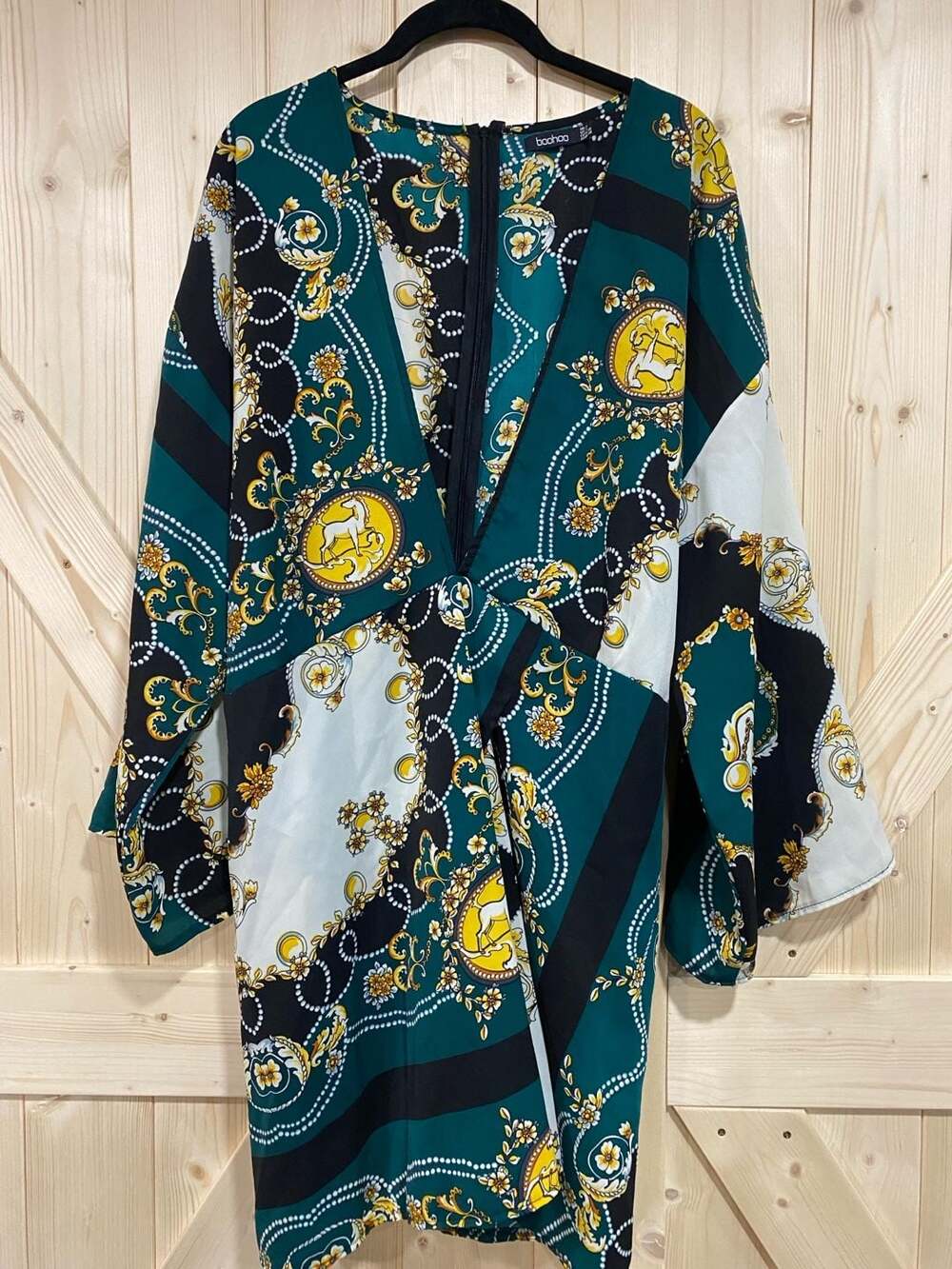 Boohoo Chain Print Dress Size US 18 Green Black Baroque Mini V-Neck